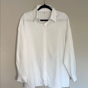 HALARA Women’s White Pinstripe Button Down Shirt